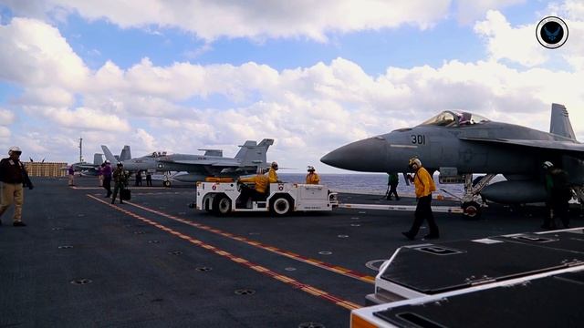 USS Gerald R Ford deploys all F 18s from Red Sea to Bab al Mandab Strait смотреть онлайн
