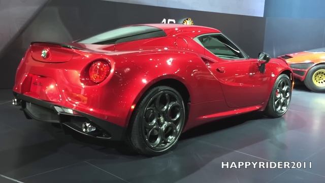 2015 Alfa Romeo 4C Spider: First Look Review - 2015 NAIAS Detroit смотреть онлайн