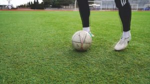 Урок 2  Передача мяча 10 упражнений для чёткого паса. Онлайн школа футбола. ФК Артек