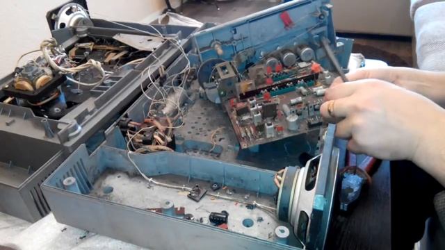 Видеообзор Радиолы Вега-300 стерео смотреть онлайн