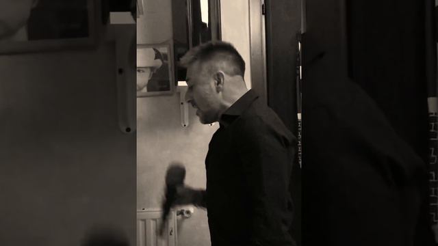 La voce del silenzio - Massimo Ranieri cover Riccardo Scamarcio смотреть онлайн