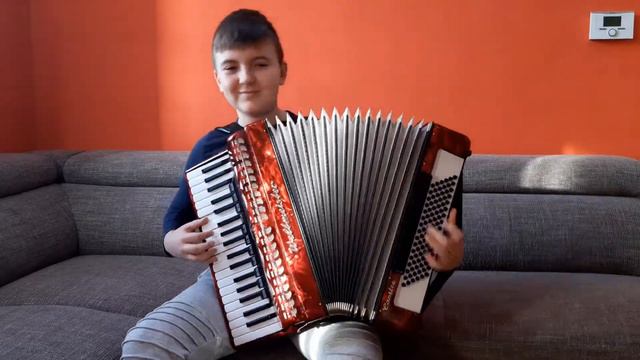 Ešte som nevidel.mp4, Weltmeister Caprice, 2021 смотреть онлайн