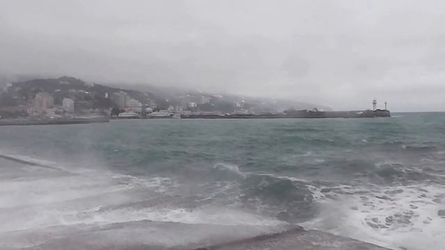 Ялта. Февраль.Набережная. смотреть онлайн