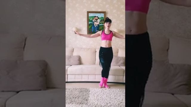 Восточные танцы - Bellydance - Техника выполнения движений - твист, круги плечами, шаг вокруг себя смотреть онлайн
