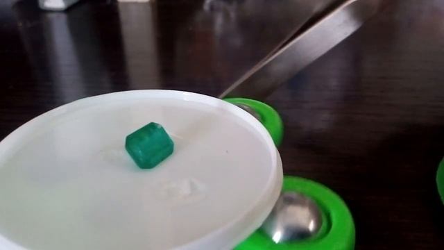 Натуральный изумруд. смотреть онлайн