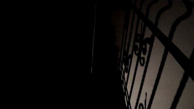 Аутентичная винтовая лестница, ведущая на третий этаж Сохранилась еще За 15 лет службы в храме вп смотреть онлайн