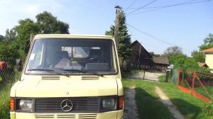 Mercedes-Benz 207D (1979)