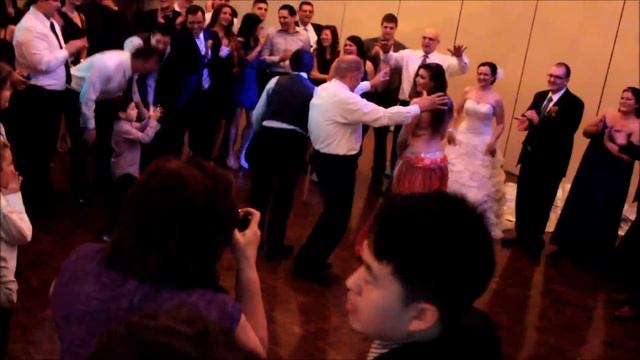 Belly Dance Show at a Wedding - Drum Solo Performance by Cassandra Fox смотреть онлайн