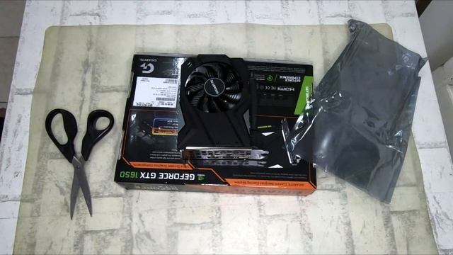 Unboxing GIGABYTE GEFORCE GTX 1650 MINI ITX OC, to find out it is already unboxed! смотреть онлайн