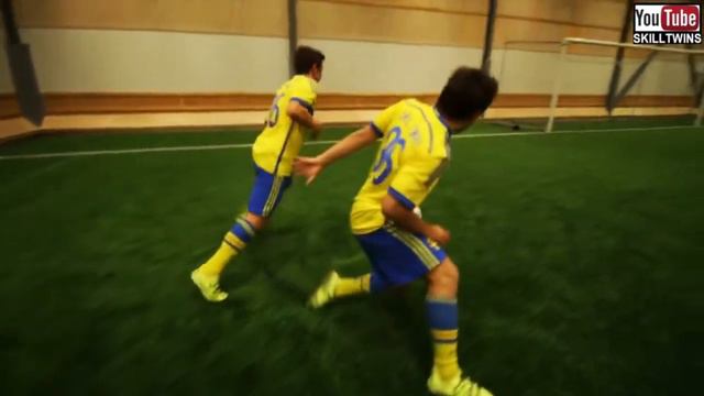 Douglas Costa Football SKILL Tutorial ★ SkillTwins смотреть онлайн