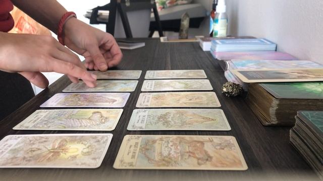 ?WHAT’S YOUR NEXT MOVE?? PICK-A-CARD TAROT/ORACLE READING ✨ Timeless Reading for Career, Love & Mor смотреть онлайн