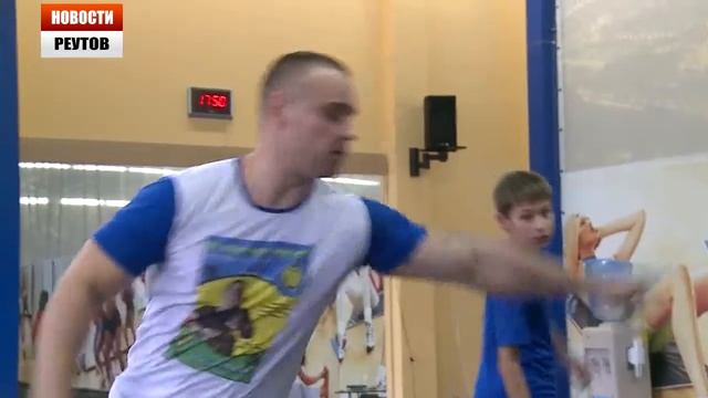 В реутове открыта секция Капоэйро 24.09.13 смотреть онлайн
