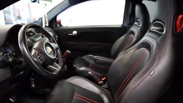 Fiat 500 Abarth смотреть онлайн