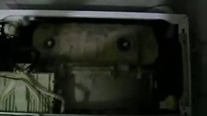 Стиральную машинку Bosch Classixx 5 в режиме отжима бак сильно трясет.