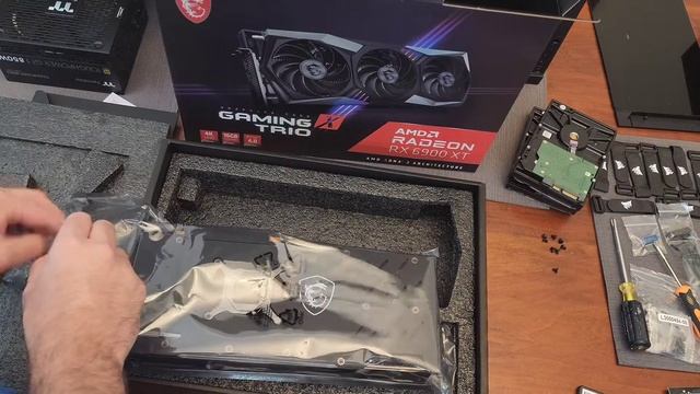 MSI 6900XT Gaming X Trio Unboxing #PC #AMD #msi смотреть онлайн