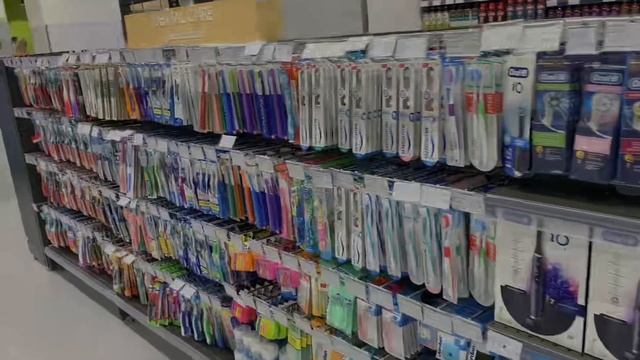 WAITROSE Hypermarket Dubai in Depth Tour | Dubai Malls 2023 смотреть онлайн