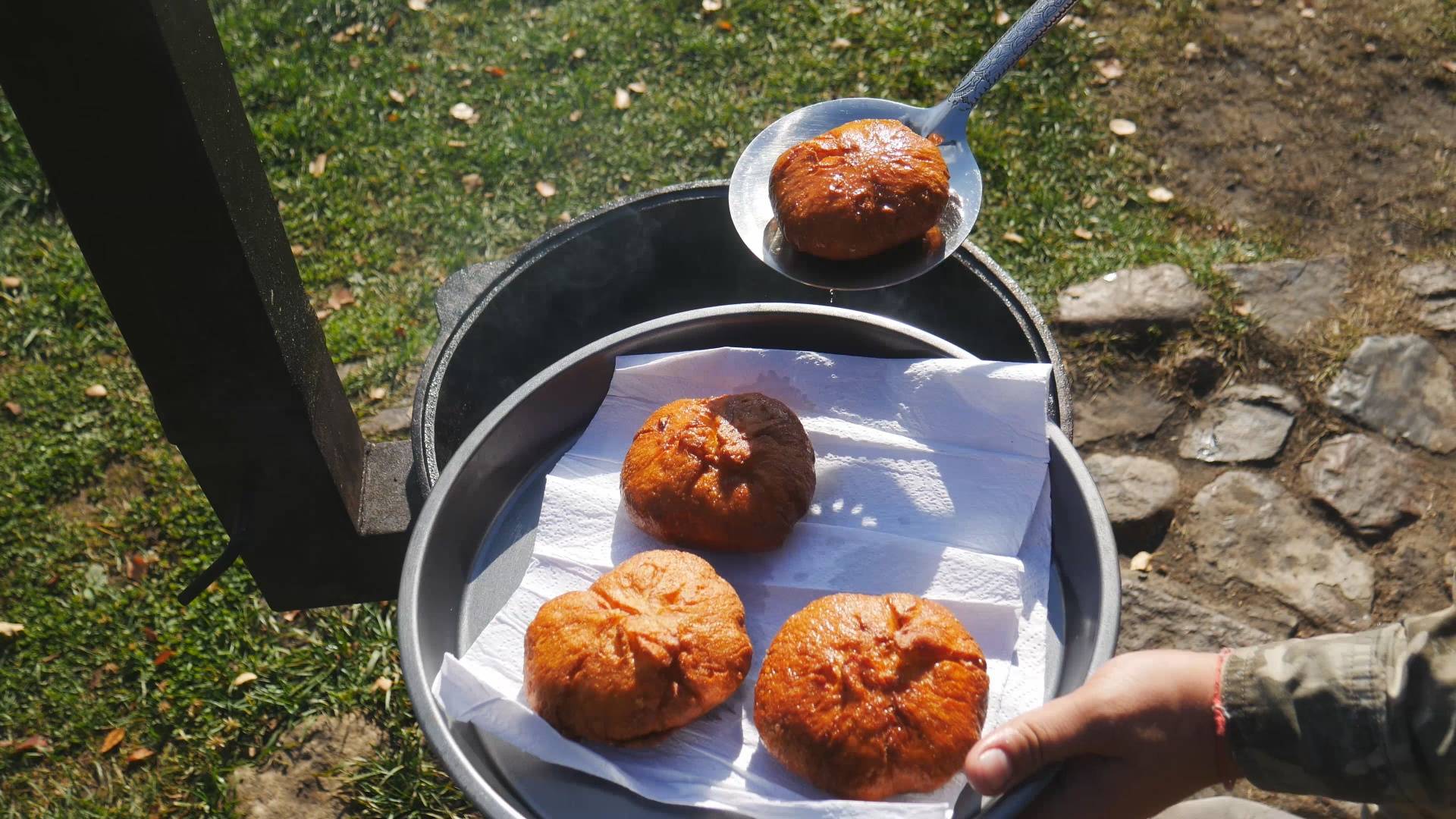 СЕНЯ В ДЕЛЕ