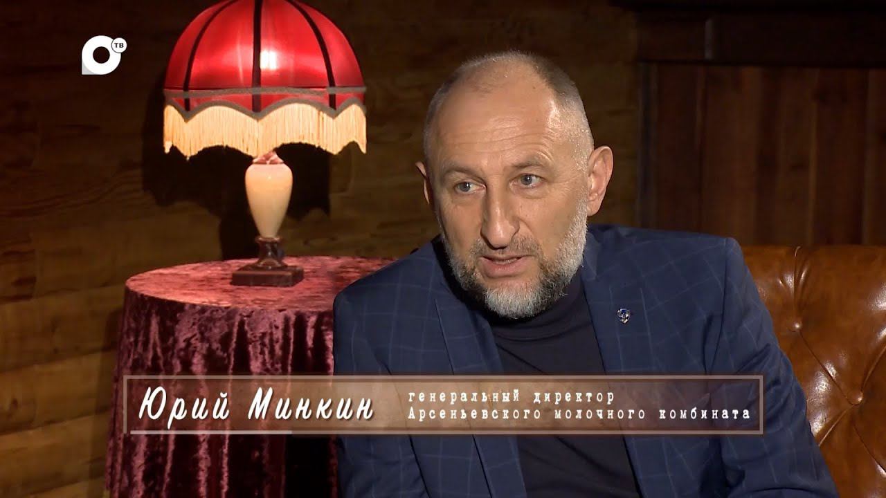 У камина  Юрий Минкин  04.06.24