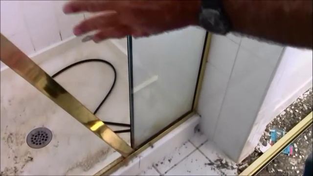 Removing Shower Glass Door and Panels смотреть онлайн