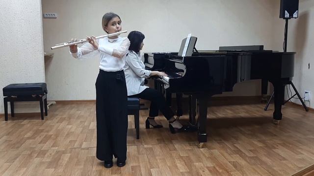 Л.Бетховен Экосез. Исполняет Кузнецова Милена. Концертмейстер Храмцова Лилия Леонидовна