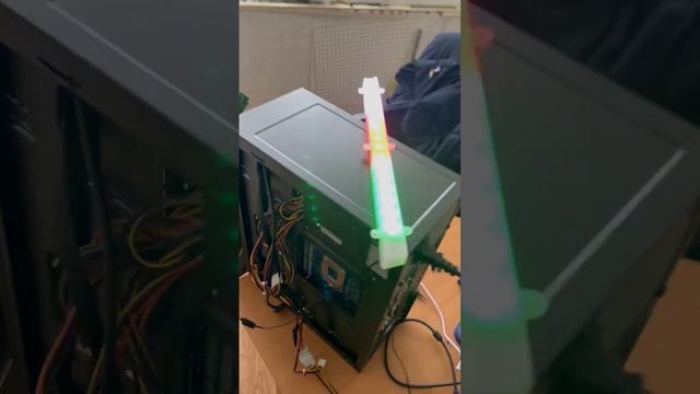 Сборка ПК - достали светодиодную ленту из корпуса смотреть онлайн