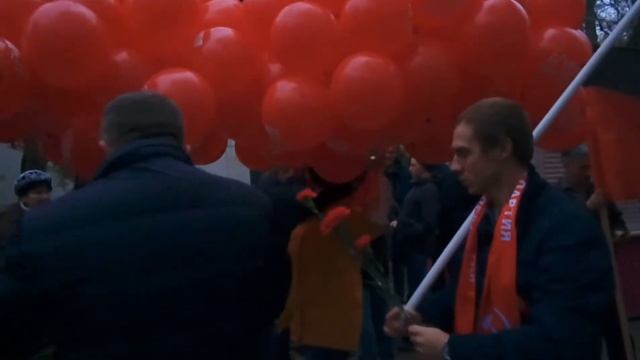 Великому Октябрю - 70: демонстрация в Ростове смотреть онлайн