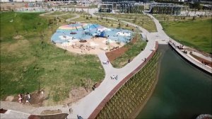 Новый парк "Ходынское поле" на севере Москвы с высоты птичьего полета