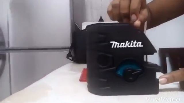 Máy cân mực Laser Makita SK104Z giá rẻ, chất lượng cao смотреть онлайн