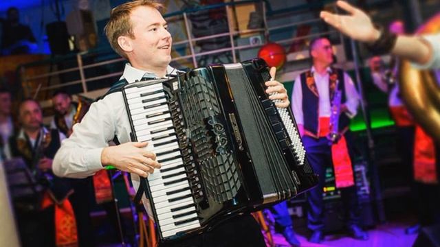 Дмитрий Поминов "Quizas" (O. Farres) смотреть онлайн