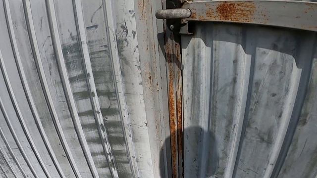 Козырёк на калитку своими руками готов. Сварка и покраска смотреть онлайн