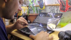 Сделай сам, наклеиваем защитную пленку на ноутбук