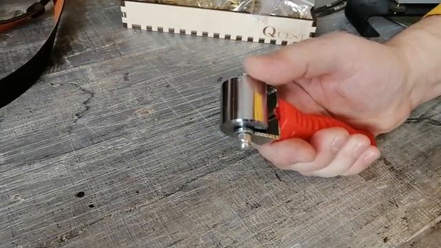 Инструмент кожевника. Ролик для прикатки кожи