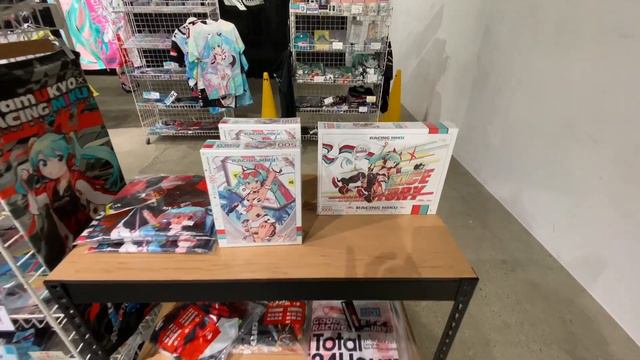 Racing Miku & Goodsmile racing shop смотреть онлайн