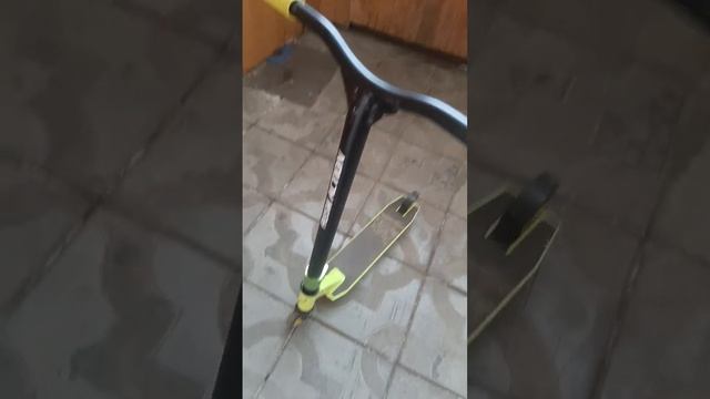 Оцените трюковой самокат от 1 до 10 смотреть онлайн