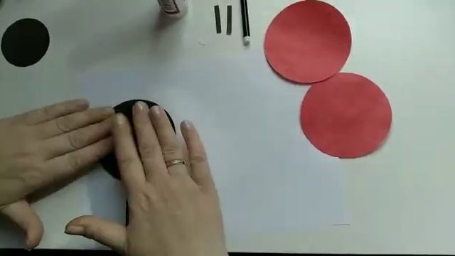 Аппликация (бумагопластика) 