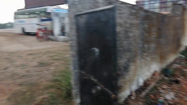 ХАМПИ ЧАСТЬ 1 НОЧНОЙ АВТОБУС смотреть онлайн