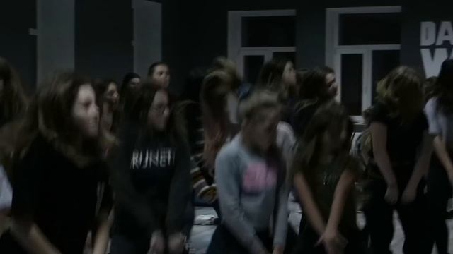 Життя студії сучасного танцю Dance Way смотреть онлайн