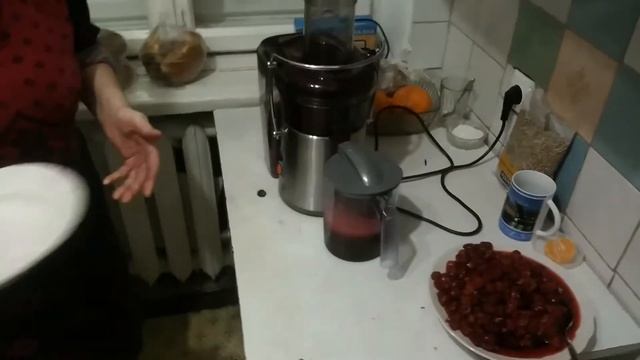 Давим сок соковыжималкой zelmer смотреть онлайн