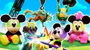 Семья Маусов стали ниндзя, чтобы победить зло!  Видео про игрушки Микки Маус для малышей