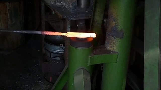 Клинок эльфийское пламя. Процесс ковки. смотреть онлайн