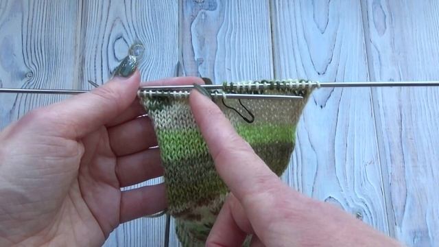 Носочки спицами с классической пяткой // мастер-класс Toyfabric