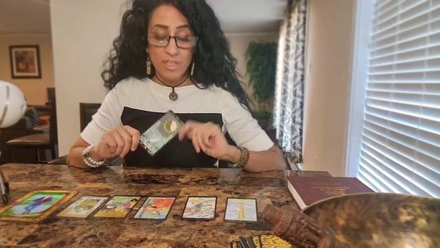 What Do You Need To Know Right Now? ? Oracle/Tarot reading ? смотреть онлайн
