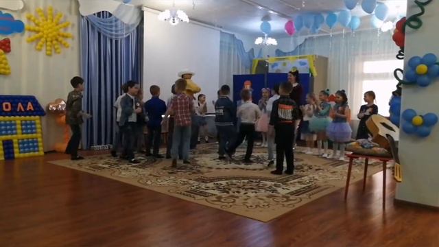 Выпускной 2021 Детский садик N 14 29.04.2021 смотреть онлайн