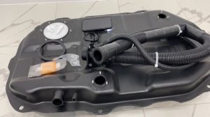 Правильный топливный бак Мицубиси Лансер 9