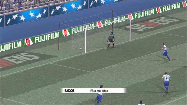 Pro Evolution Soccer 4 (PC RTX 3080) Mods + 4K - Master League Real Madrid - Everton смотреть онлайн