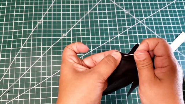 DIY Leggings For Rainbow High Dolls! How To Make Doll Clothes By Hand. (Free Pattern)