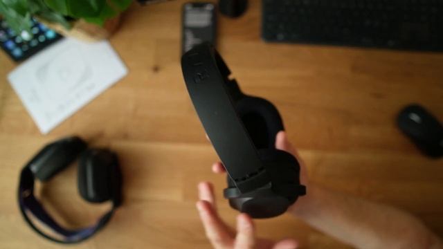 Why Razer Barracuda X is better than Logitech G535 and G733 смотреть онлайн