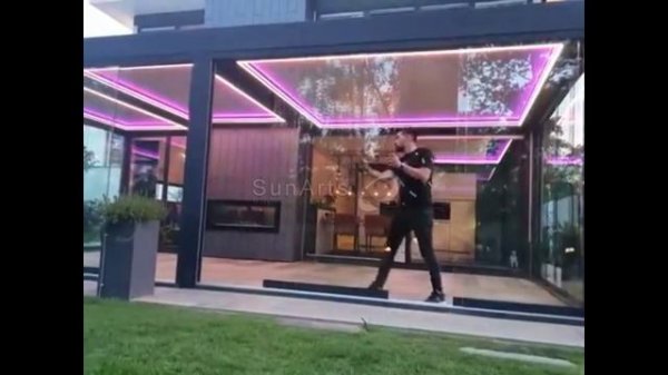 Наши проекты. Биоклиматическая пергола для загородного дома от компании SunArts