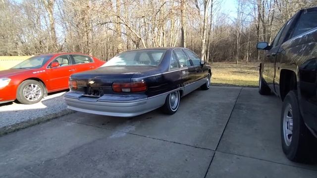 1992 Chevy Caprice cold start смотреть онлайн