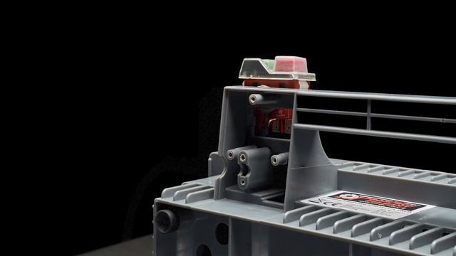 MACHER | Auf Demontage: Die Fliesenschneidmaschine смотреть онлайн